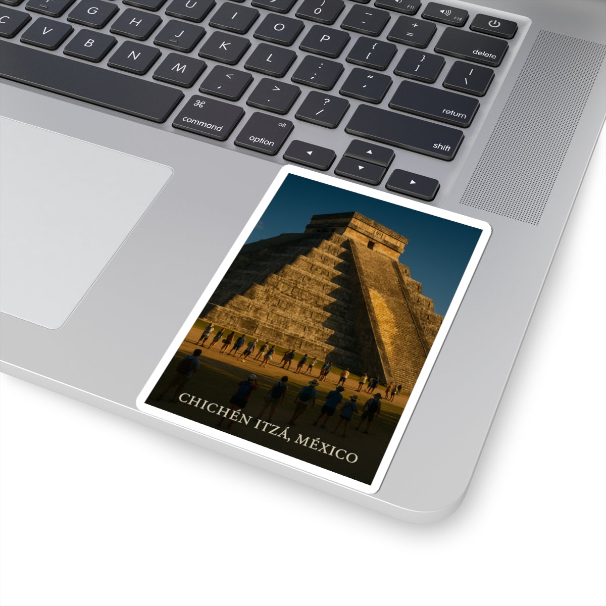 Sticker Chichén Itzá: Icónica Pirámide Maya de México