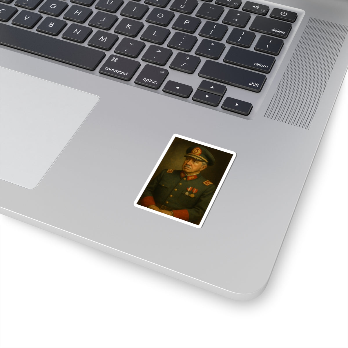 Sticker Augusto Pinochet – Retrato óleo clásico siglo XIX