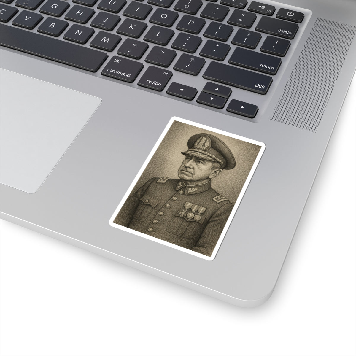 Sticker Augusto Pinochet – Estilo grabado antiguo